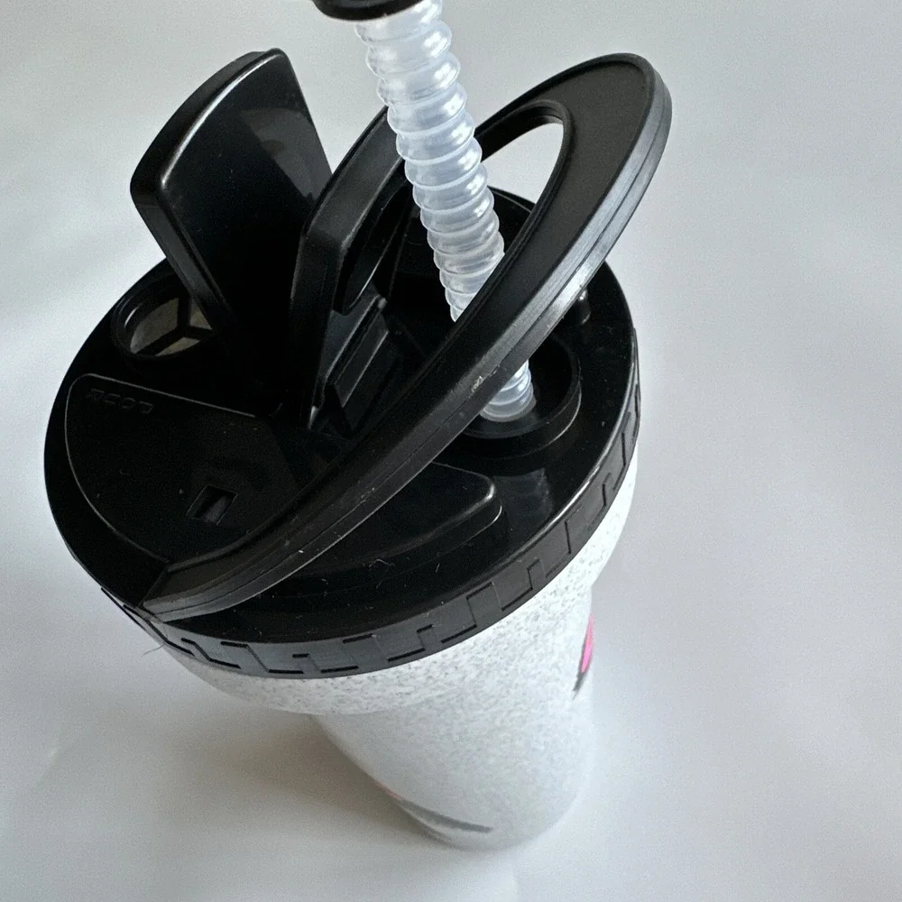 Vintage NEW Dunkin Donuts 48oz Cup Travel Tumbler Straw Lid Rare USA Plastic